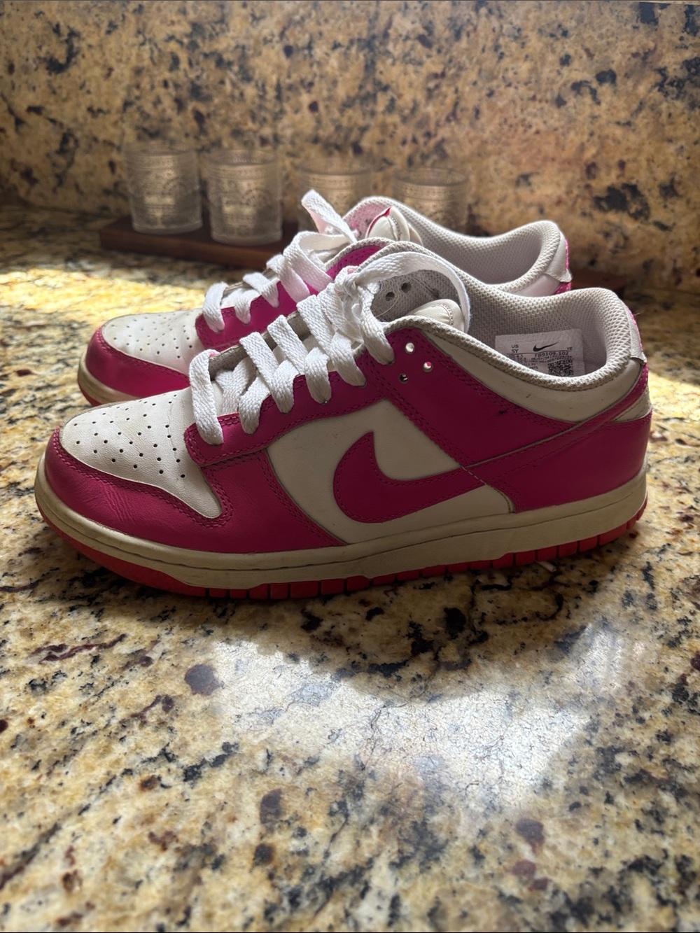 Nike Low-Top Sneakers in White and Bright Pink